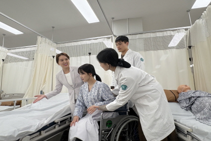 글로벌헬스케어과(요양보호)